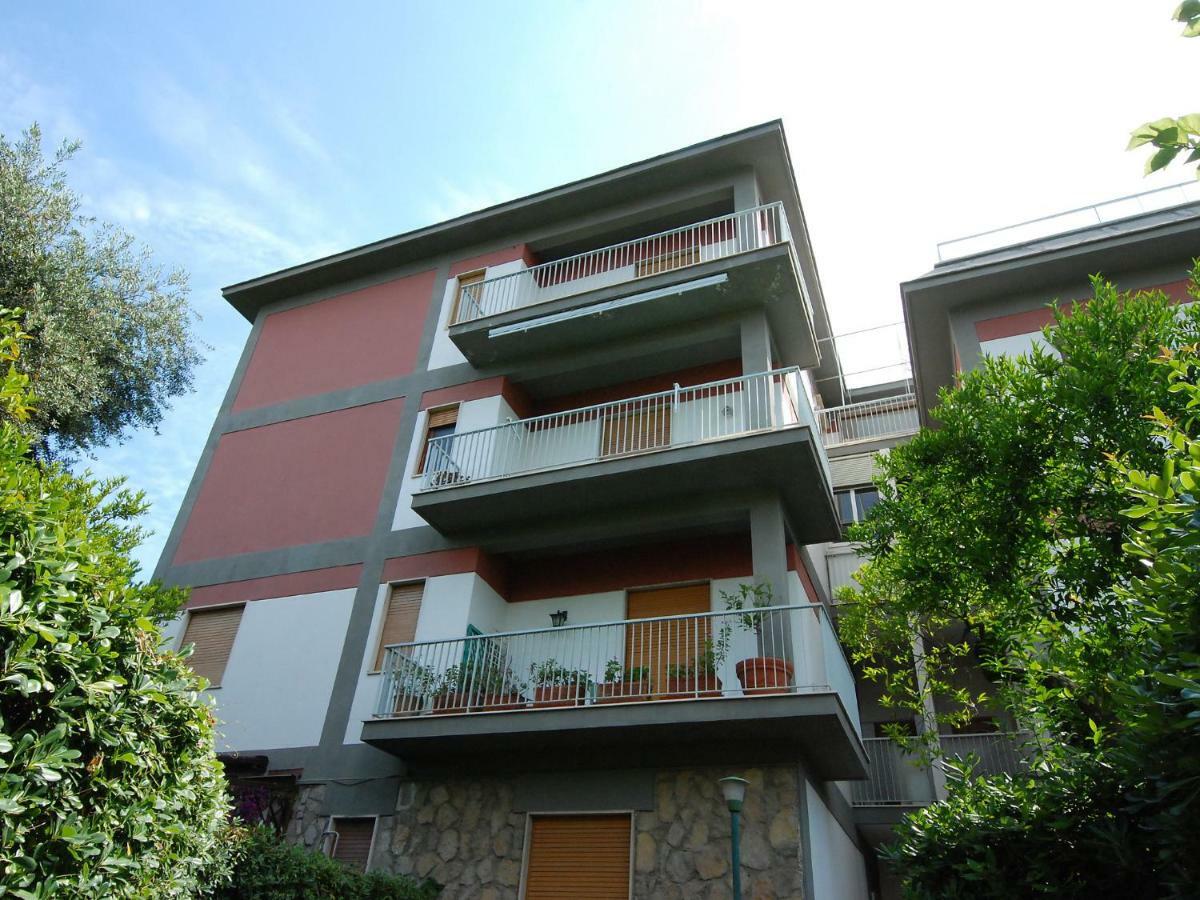 Apartment Riviera Massa By Interhome 소렌토 외부 사진